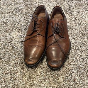 Mens dress shoes